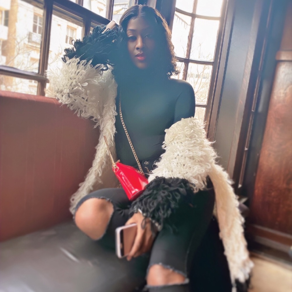 Meet your Posher, Ttoille